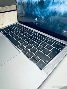 Macbook Pro 13" 2018 TouchBar Space Gray - 6