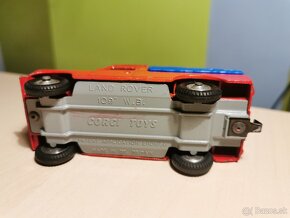 Corgi toys Land Rover - 6