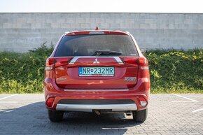 Mitsubishi Outlander 2.0 MIVEC PHEV Instyle Hybrid - 6