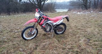 Honda CRF l 250 - 6