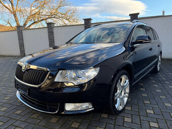 Škoda Superb Combi 3.6 FSI V6 4x4 Elegance DSG F1 260PS - 6