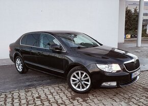 Škoda Superb 2012 CR - 6