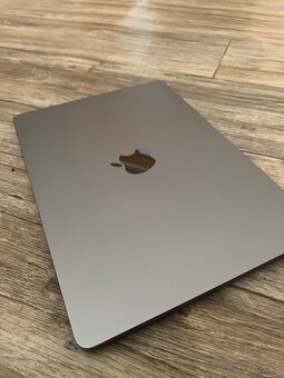 MacBook Air 13 M2 - 6