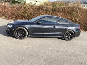 AUDI RS5, 4,2 benzín, 450 ps - 21200,-Eur - 6