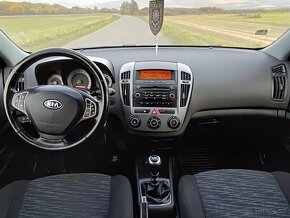 Kia CEE´D, 1.6 benzín, r. v. 2009, ťažné zar., dobré auto - 6