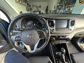 Hyundai Tucson 2.0 CRDi - 6