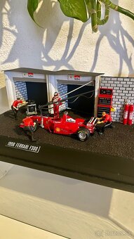 Formula 1 Diorama - 6