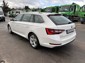 Škoda Superb 2.0 TDI DSG - 6