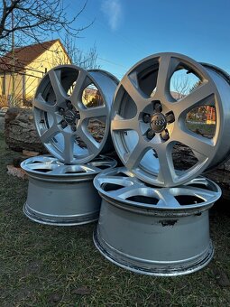 ORIGINÁL AUDI ALU DISKY R17, 5x112 - 6