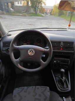 VW GOLF IV 2.0 - 6