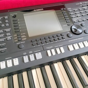 Yamaha psr s750 - 6