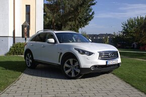 Infiniti QX70 3.0D Premium 175kw AT7 - 6