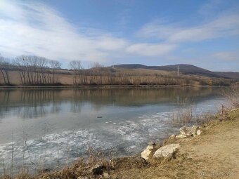 Na predaj stavebný pozemok pri vodnej nádrži Čerenec vo Vrbo - 6