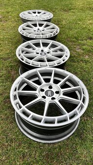 ✅Disky Tec 5x112 r19 - 6