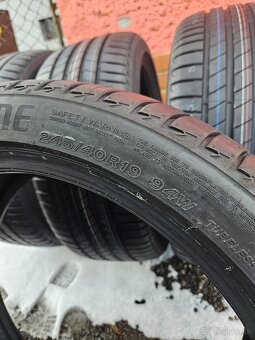 Letní pneu Bridgestone 245/40 R19 - 6