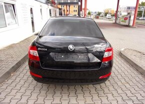 Škoda Octavia 2,0 TDi 110kW Ambiente nafta manuál 110 kw - 6