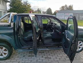 Nissan Navara DoubleCab 2.5 dCi SE 11/2015 - 6