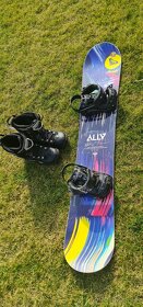 Predám snowboard ROXY ALLY BTX - 6