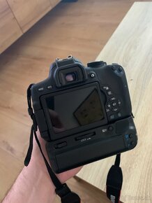 Canon Eos 750D - 6