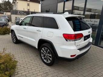 Jeep Grand Cherokee 3.0L V6 CRD Limited A/T - 6