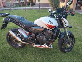 Honda Hornet 600f - 6