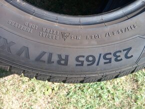 235/65 r17 zimne pneumatiky - 6