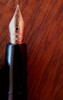 pero Montblanc,  Centropen, Pelikan 14ct., Parker Royal - 6