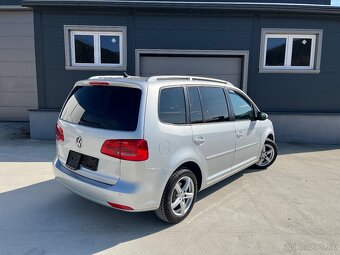 VW Touran 2.0TDI DSG Highline, Ťažné,Webasto - 6