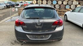 192.Opel Astra J 2.0cdti A20DTH Na náhradní díly - 6