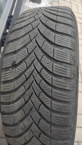 Zimne pneu 215 / 65  R 17 - 6