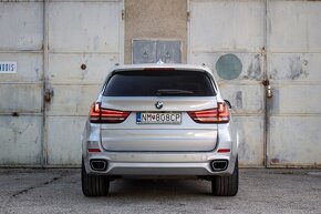 BMW X5 F15 xDrive40d A/T - 6