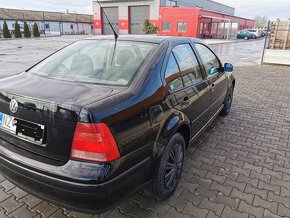 Volkswagen Bora 1.9tdi - 6