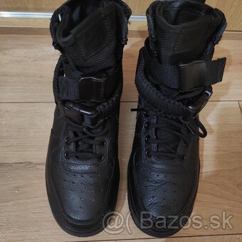 Nike SF Air Force 1 High Triple Black 36,5 - 6