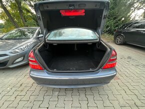 Mercedes E320 CDI - 6