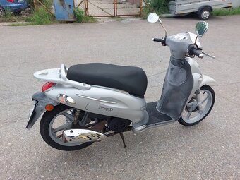 2005 KYMCO PEOPLE 125 ccm, velký servis - 6