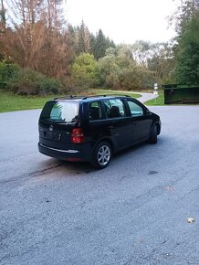 VOLKSWAGEN TOURAN  1,9 TDI - 6