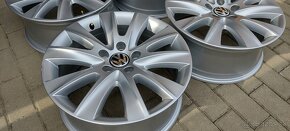 Orig Alu. Disky VOLKSWAGEN 7Jx17H2 ET43 5X112 - 6