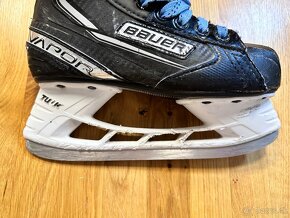 Detské hokejové korčule BAUER Vapor X3.5, veľ 3.0 D - 6