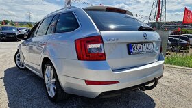 Škoda Octavia Combi 1.6 TDI Elegance NAVI LED PANORAMA - 6