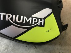 Triumph Speed Triple 1050 - 6