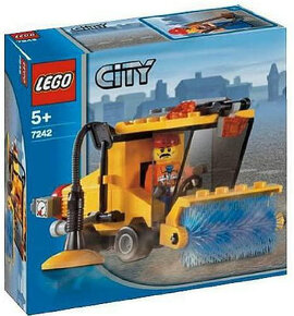 LEGO 7242 - Street Sweeper - 6