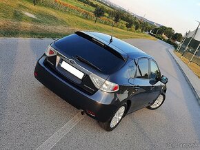 Subaru Impreza 2.0i 4WD - 6