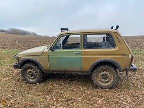 Lada Niva 1.7i 4x4 - 6