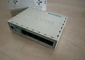 MikroTik RB750, hEX lite RB750r2, RouterBOARD 750UP - 6