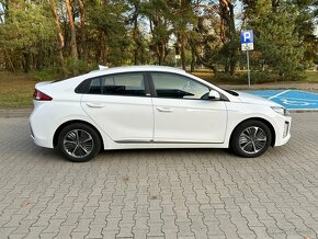 Hyundai ioniq 1,6 hybrid plugin 2022 27000km - 6