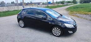 Opel Astra  J 1.6 benzin  85 kw - 6