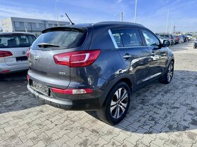 Kia SPORTAGE 1.7 CRDI 2013 - 6