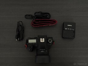 Canon EOS 6D Mark II + CANON EF 50MM F/1.8 STM - 6