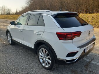 VOLKSWAGEN T-ROC 2,0 TDI 110 Kw DSG - 6