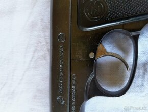 Pištoľ CZ vz.45, kaliber 6,35mm Browning . - 6